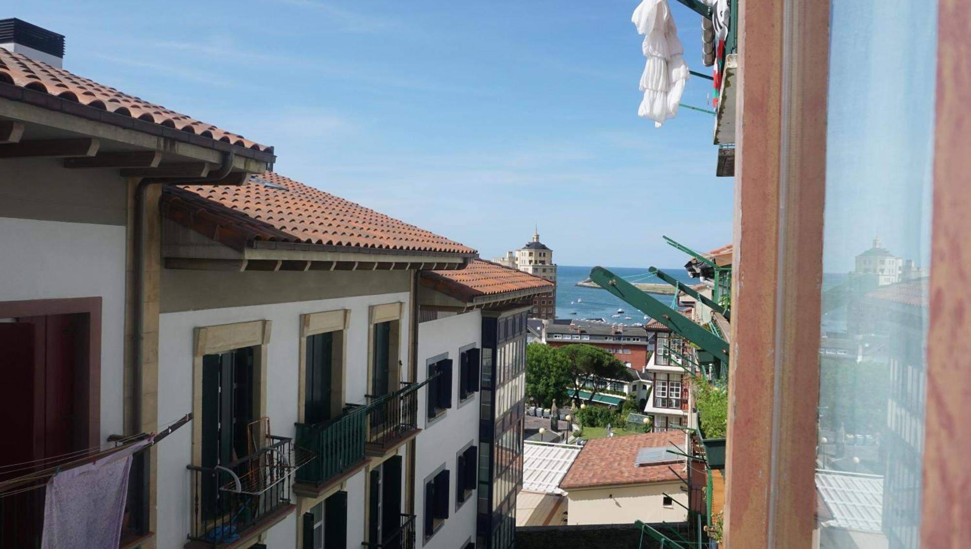 Arma Plaza By Basquelidays Hondarribia